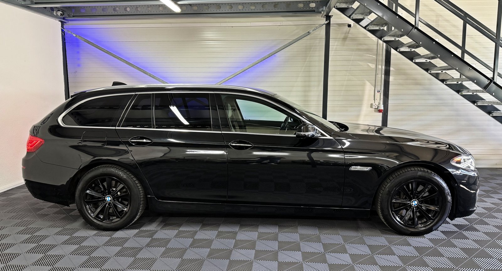 BMW 525d Touring Luxury Line Steptronic, Diesel, Occasion / Utilisé, Automatique - 4