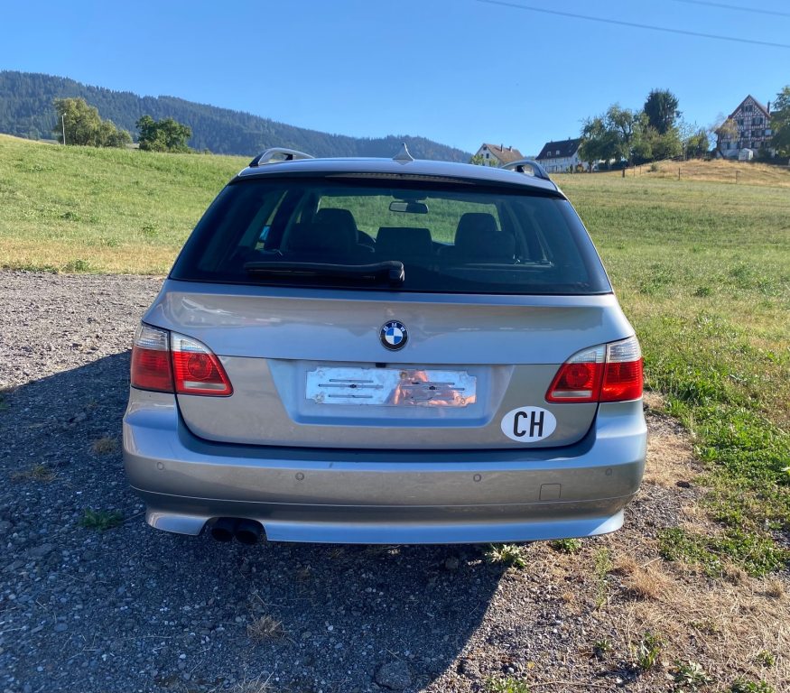 BMW 525 i, Petrol, Second hand / Used, Automatic - 6