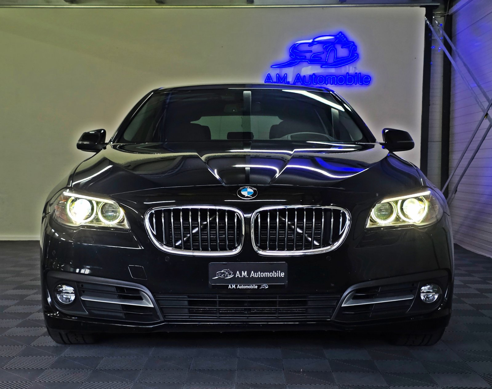 BMW 525d Touring Steptronic, Diesel, Occasion / Utilisé, Automatique - 2