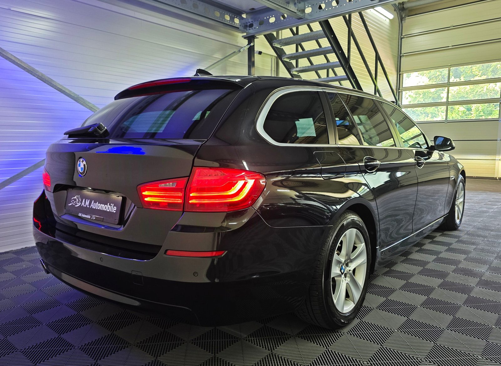 BMW 525d Touring Steptronic, Diesel, Occasion / Utilisé, Automatique - 5