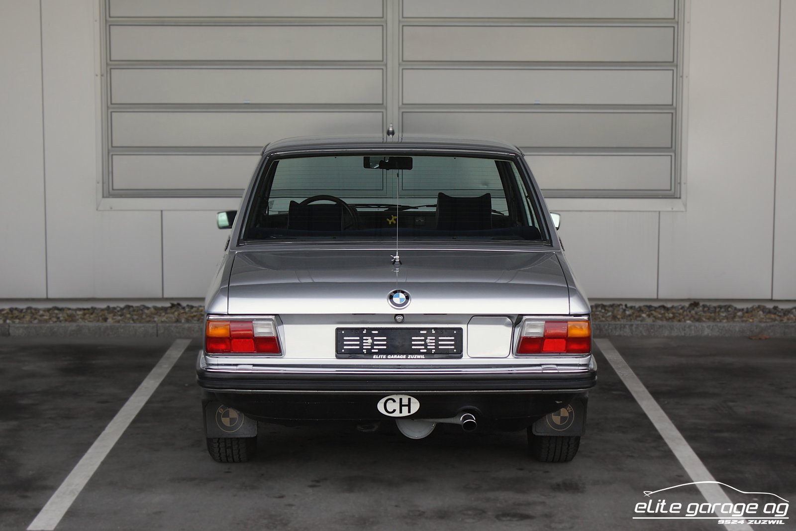 BMW 525 E12 ex Polizeiauto (wie Derrick) VETERANENGEPRÜFT, Benzin, Oldtimer, Automatik - 4