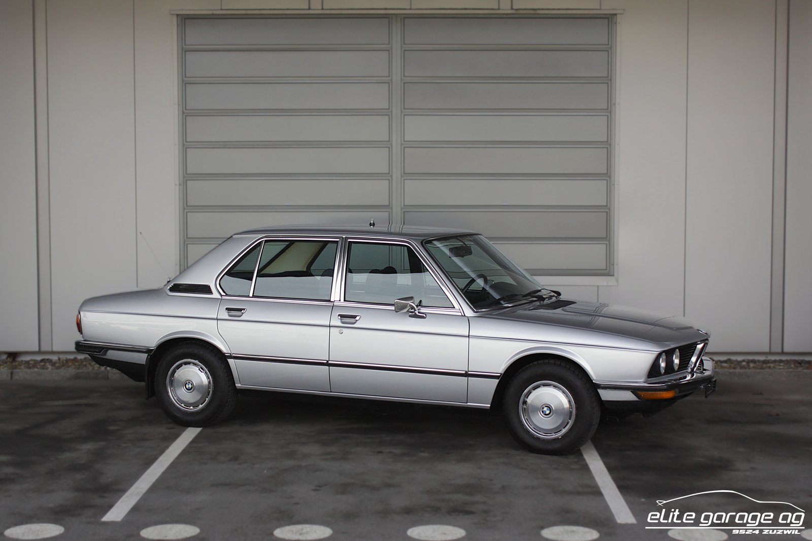 BMW 525 E12 ex Polizeiauto (wie Derrick) VETERANENGEPRÜFT, Benzin, Oldtimer, Automatik - 7