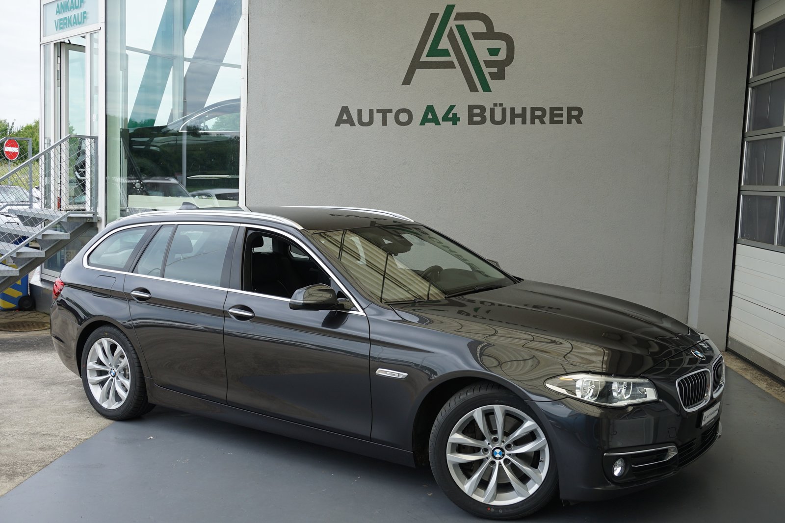 BMW 528i Touring Luxury 245PS mit Abstandsregeltempom, Benzina, Occasioni / Usate, Automatico - 5
