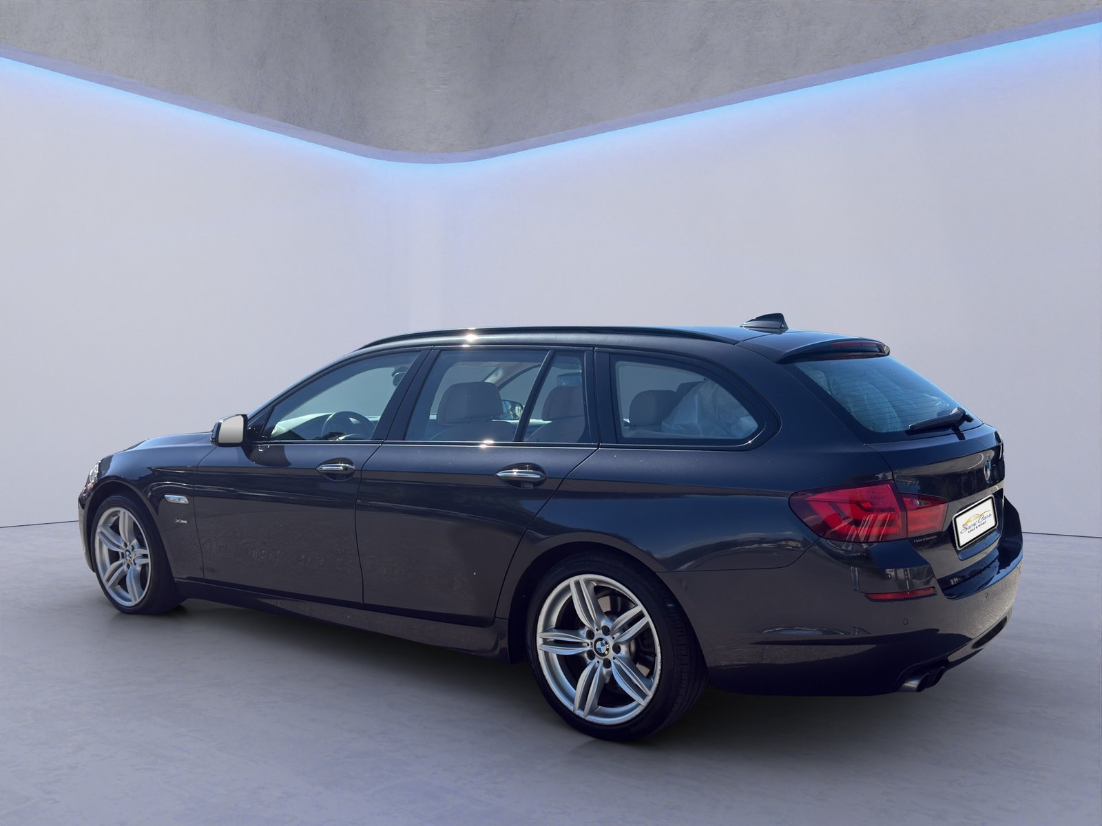 BMW 528i Touring Steptronic, Benzin, Occasion / Gebraucht, Automatik - 4