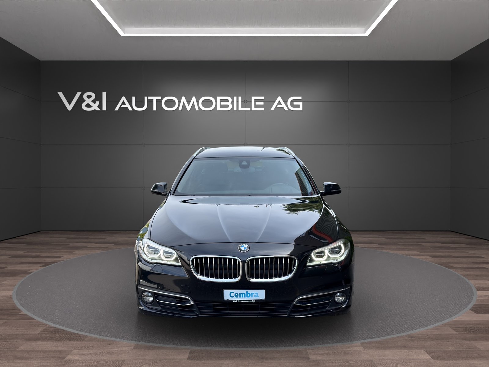 BMW 528i Touring Luxury Line Steptronic, Petrol, Second hand / Used, Automatic - 3