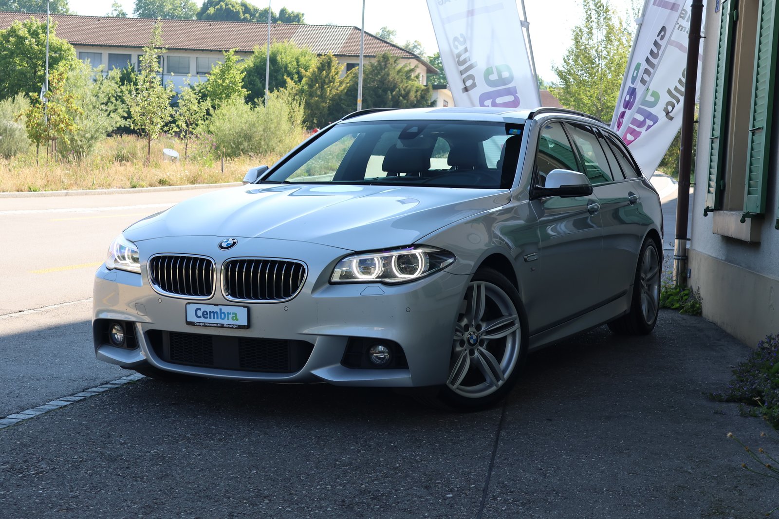 BMW 528i Touring M-Sport Modern Line Steptronic