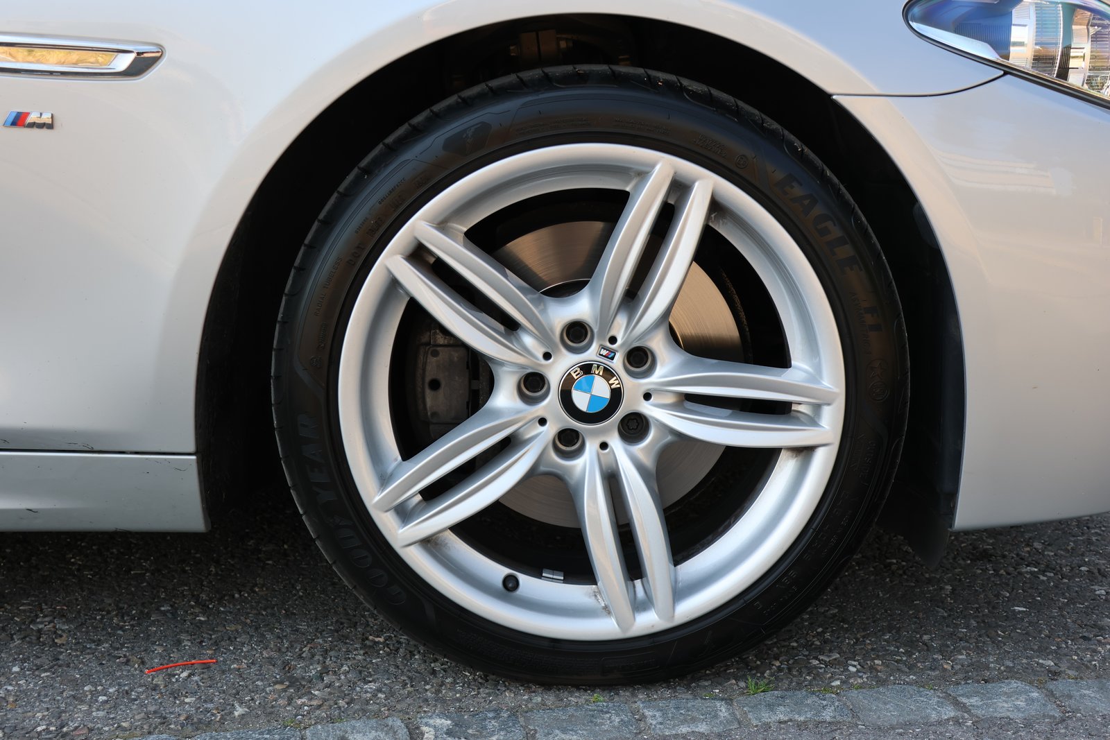 BMW 528i Touring M-Sport Modern Line Steptronic, Benzin, Occasion / Gebraucht, Automatik - 4