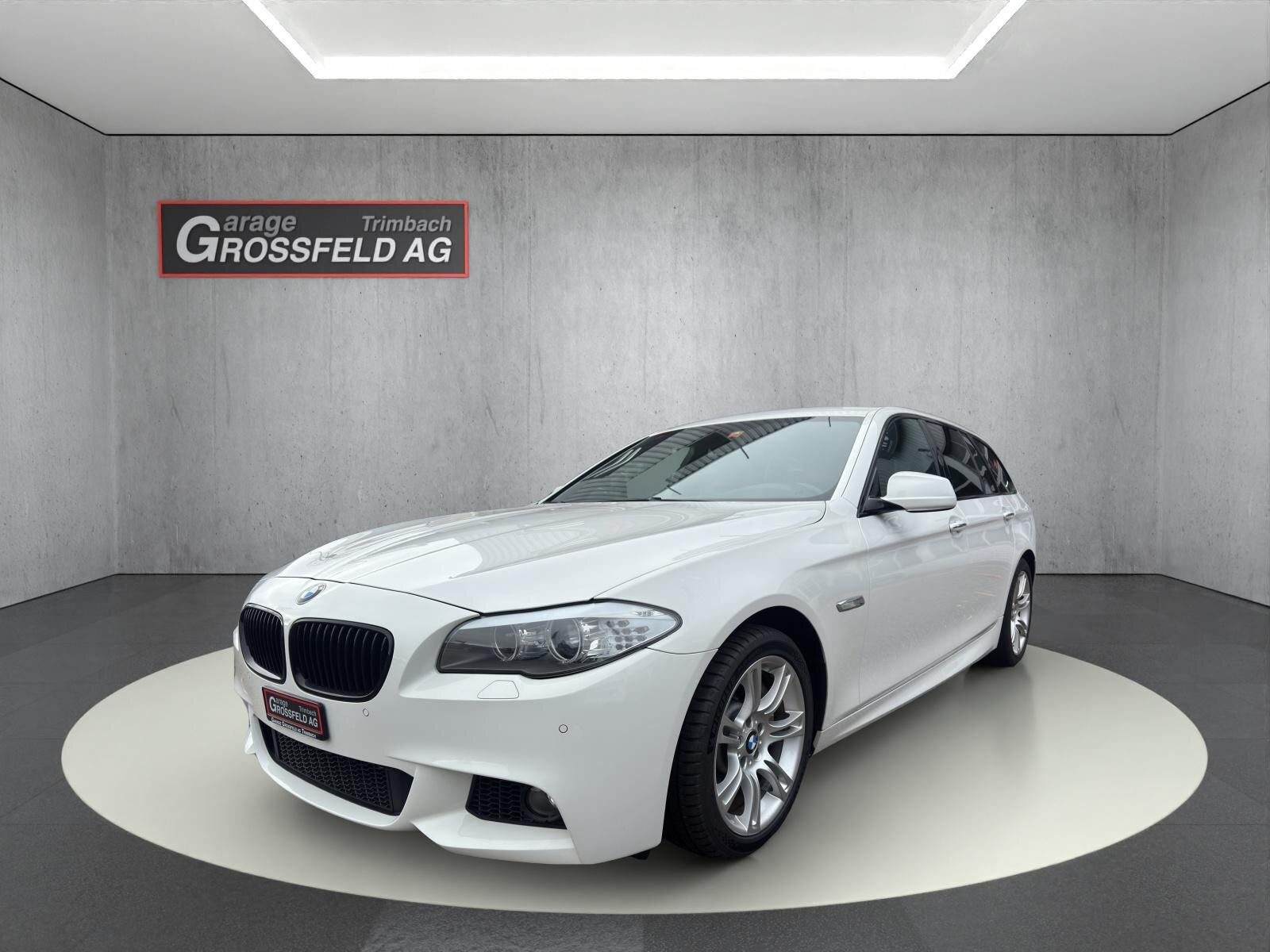 BMW 528i SAG Touring