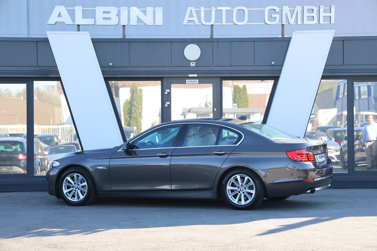 BMW 528i Steptronic, Benzina, Occasioni / Usate, Automatico - 4