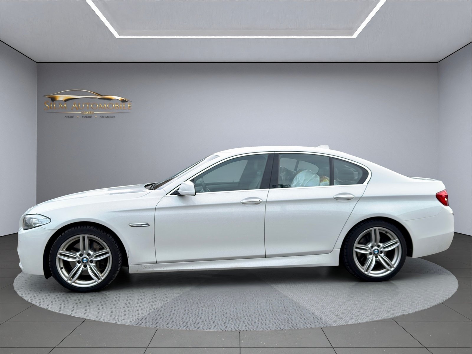 BMW 528i M-Sportpaket Steptronic, Benzin, Occasion / Gebraucht, Automat - 6