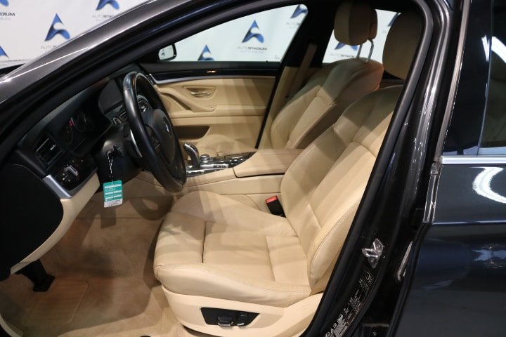 BMW 528i Steptronic, Benzina, Occasioni / Usate, Automatico - 4