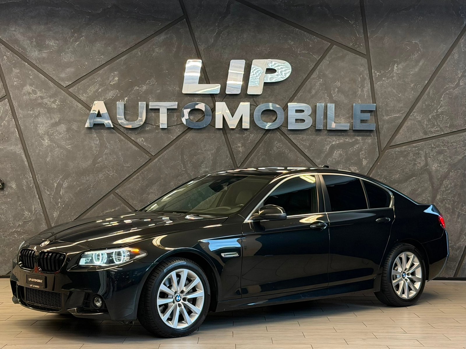 BMW 528i Steptronic