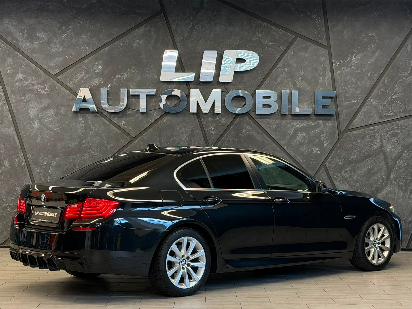 BMW 528i Steptronic, Benzin, Occasion / Gebraucht, Automatik - 6