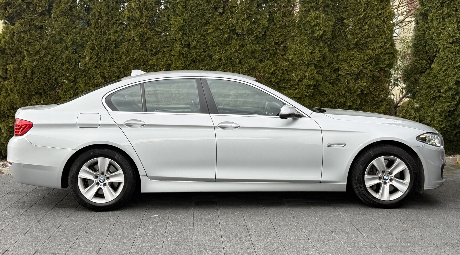 BMW 528i Steptronic, Essence, Occasion / Utilisé, Automatique - 5