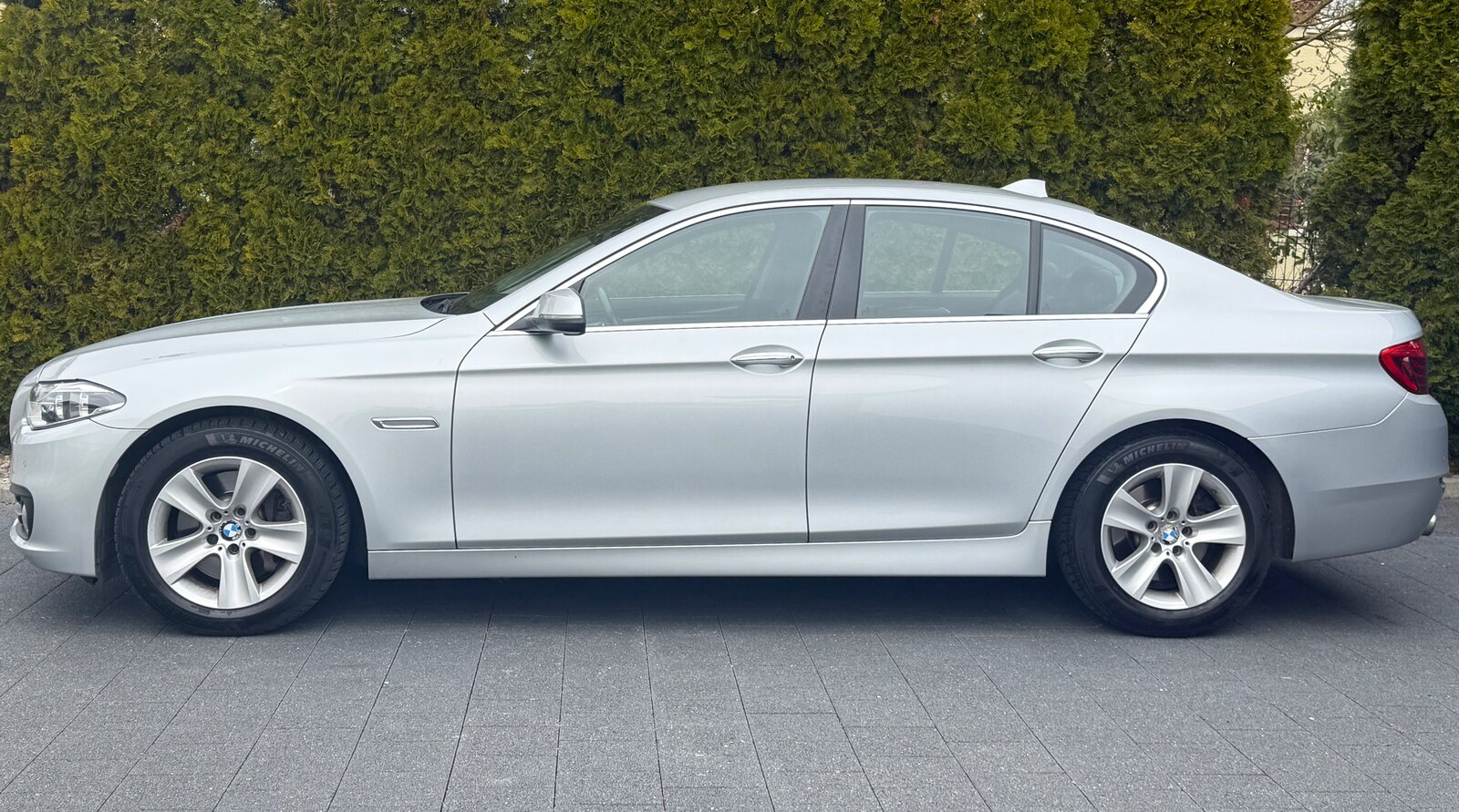 BMW 528i Steptronic, Essence, Occasion / Utilisé, Automatique - 6