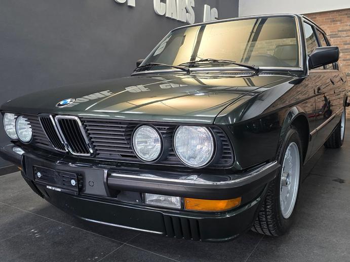 BMW 528i Veteran, Benzin, Occasion / Gebraucht, Handschaltung