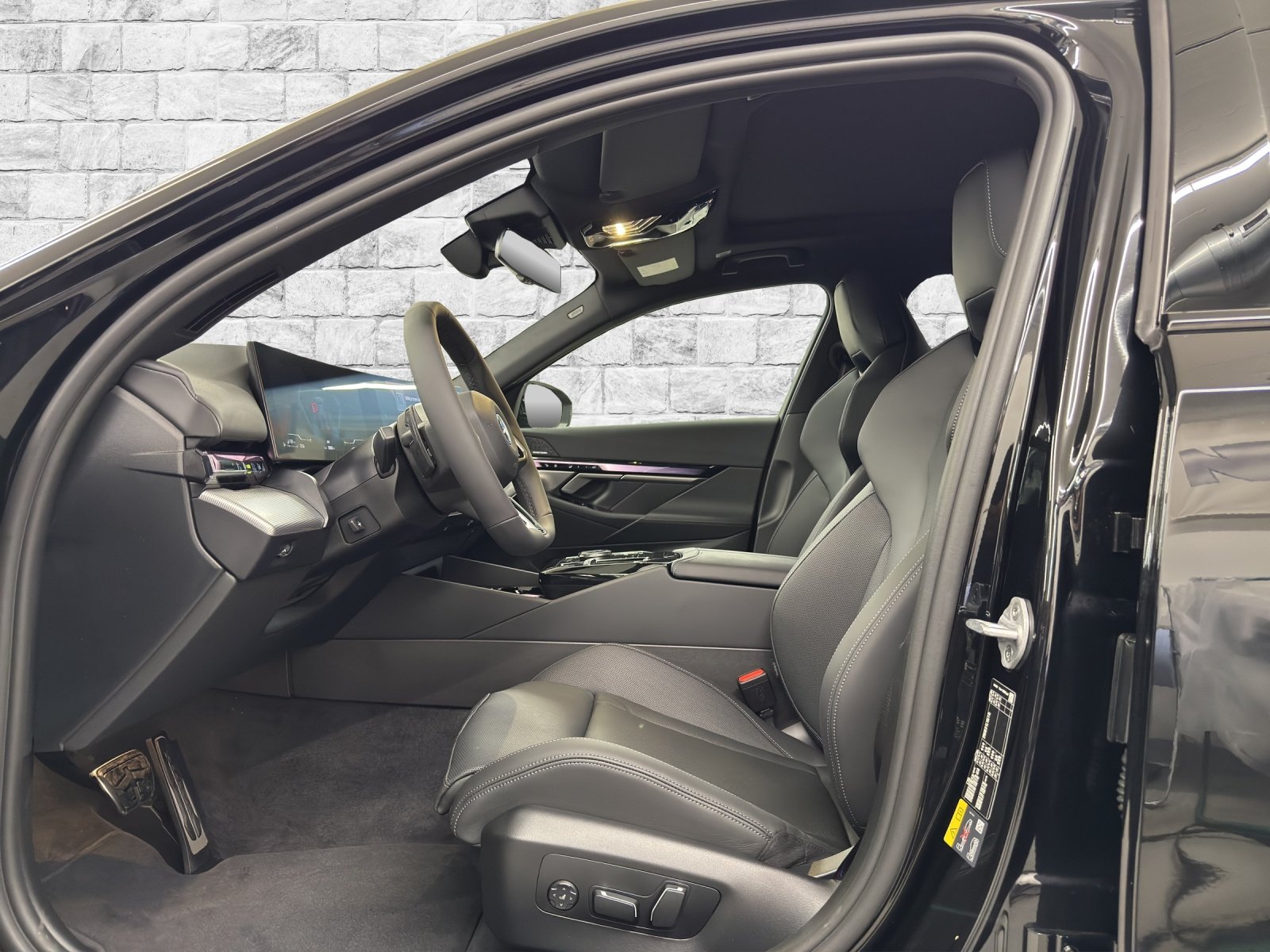 BMW 530e Touring M Sport Steptronic, Plug-in-Hybrid Benzin/Elektro, Neuwagen, Automatik - 7