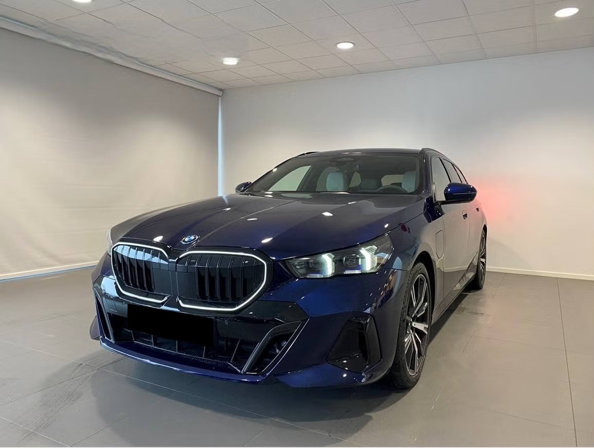 BMW 530e Touring M Sport Pro Steptronic