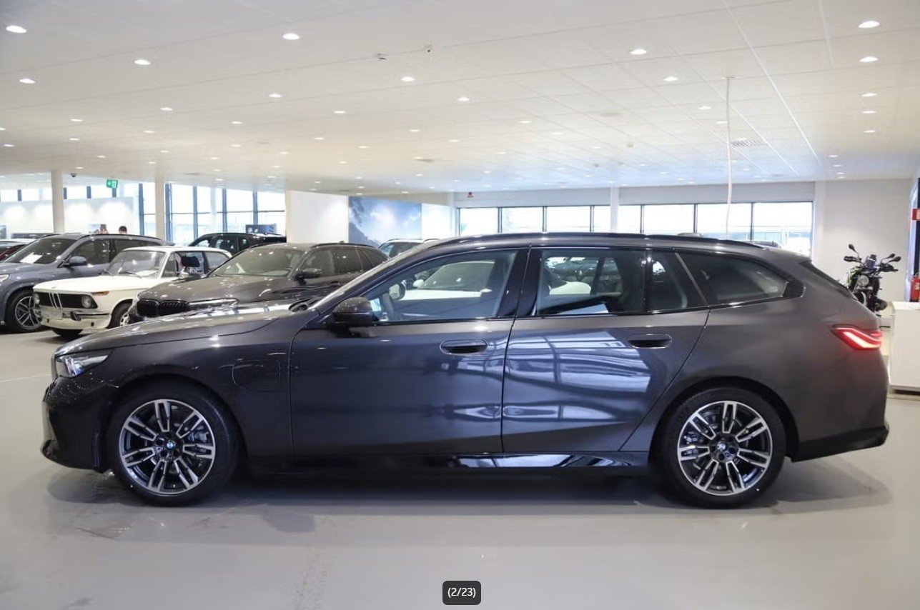 BMW 530e Touring M Sport Steptronic, Plug-in-Hybrid Petrol/Electric, New car, Automatic - 4