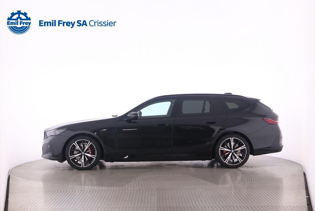 BMW 530e xDrive Touring, Plug-in-Hybrid Benzin/Elektro, Neuwagen, Automatik - 3