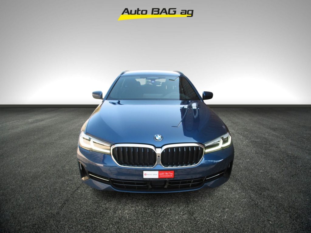 BMW 530d SAG Touring, Mild-Hybrid Diesel/Elektro, Occasion / Gebraucht, Automatik - 4