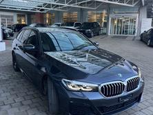 BMW 530e Touring Pure M Sport Steptronic, Plug-in-Hybrid Petrol/Electric, Second hand / Used, Automatic - 3