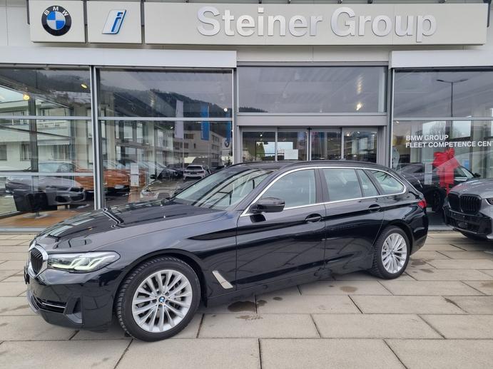 BMW 530d 48V Touring Steptronic, Mild-Hybrid Diesel/Electric, Second hand / Used, Automatic