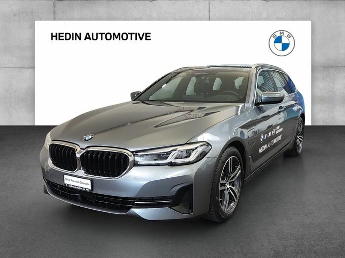 BMW 530e Touring, Plug-in-Hybrid Benzina/Elettrica, Occasioni / Usate, Automatico