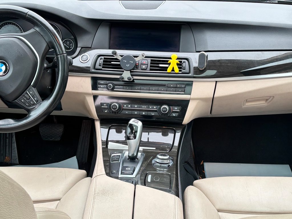 BMW 530D, Diesel, Occasion / Gebraucht, Automat - 7