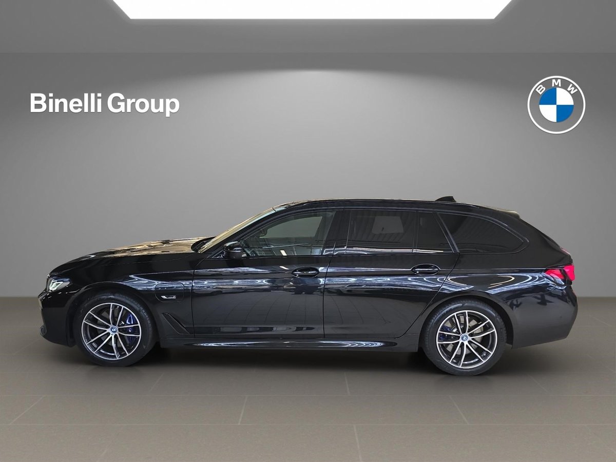 BMW 530e Touring M Sport, Plug-in-Hybrid Petrol/Electric, Second hand / Used, Automatic - 2