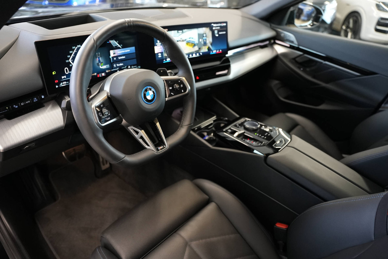 BMW 530e Touring M Sport Steptronic, Plug-in-Hybrid Petrol/Electric, Second hand / Used, Automatic - 7