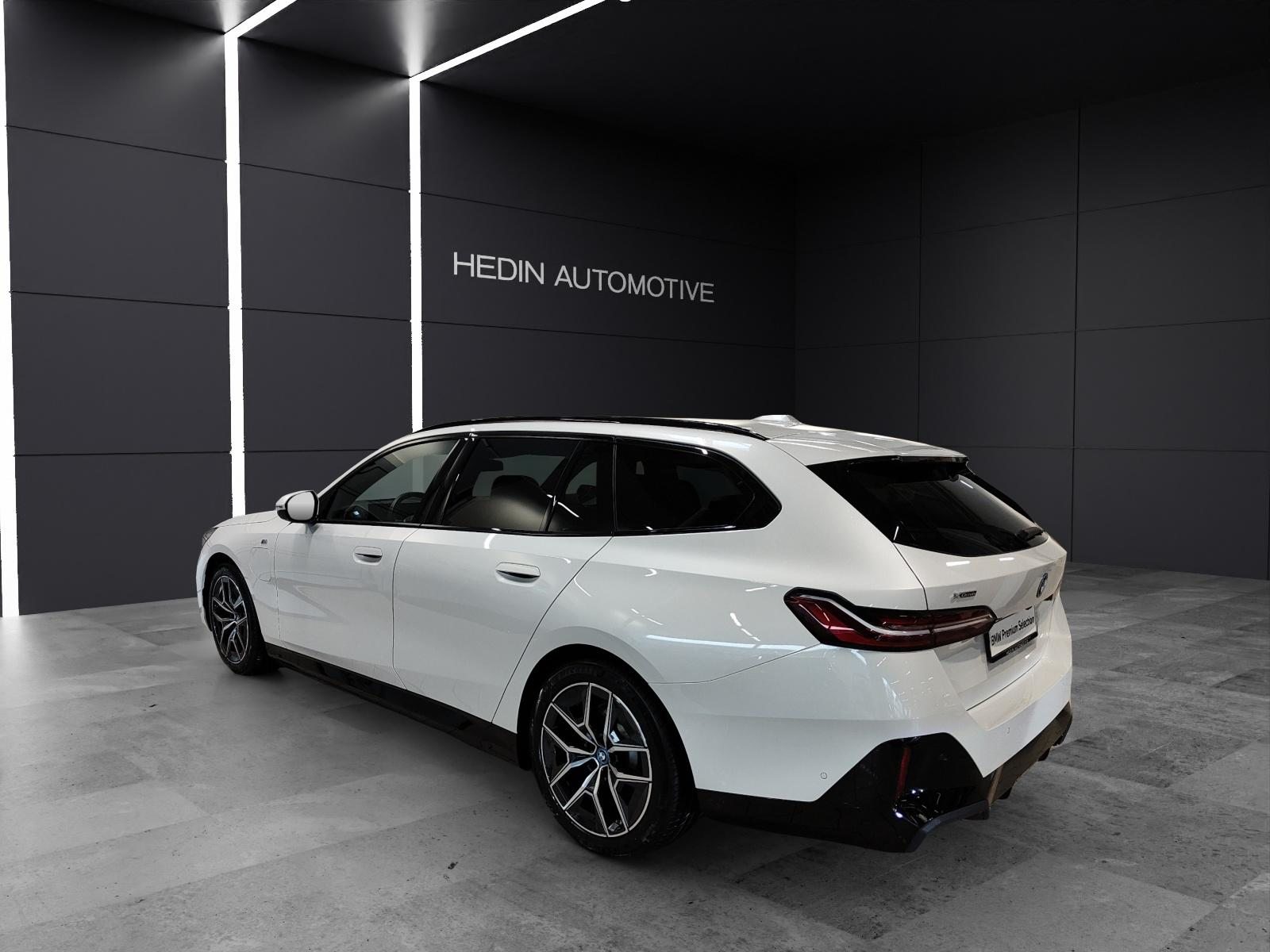 BMW 530e xDrive Touring/Attraktiven Leasingzinssatz ab 0,9 % bei, Hybride Rechargeable Essence/Électricité, Occasion / Utilisé, Automatique - 3