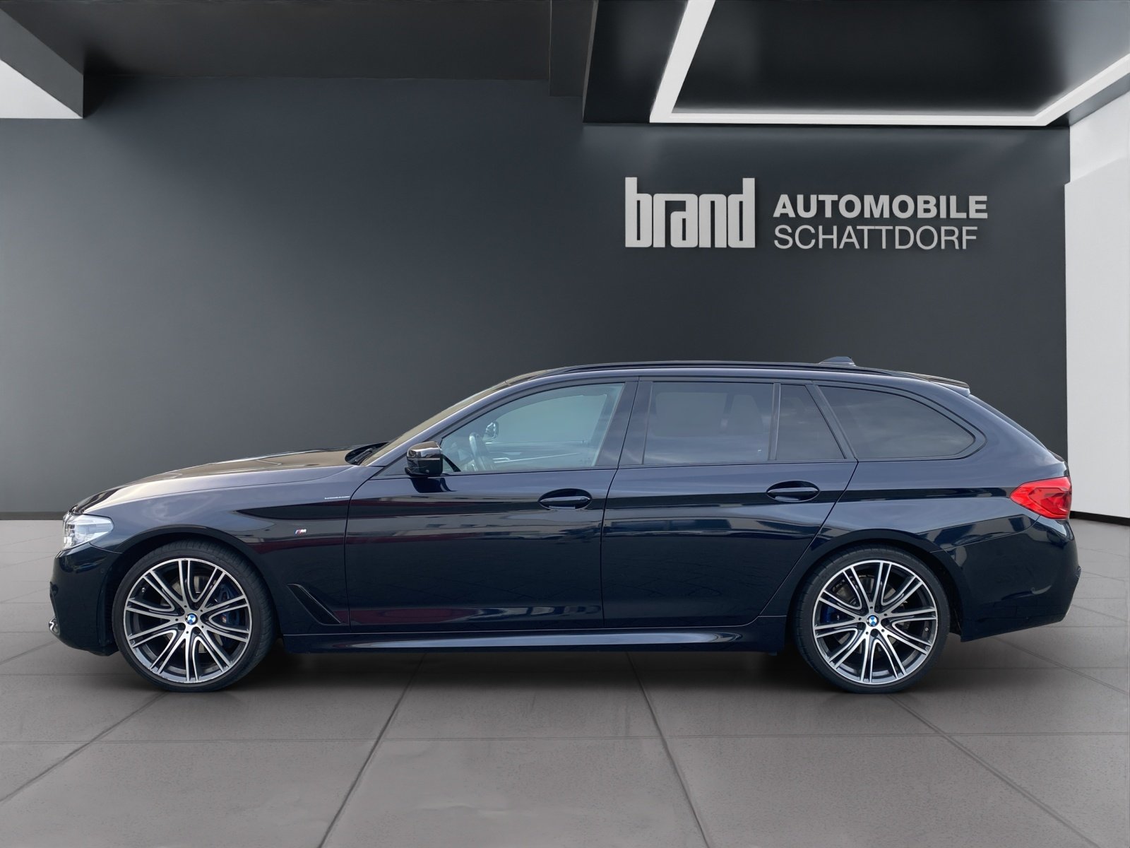 BMW 530d xDrive SAG Touring, Diesel, Second hand / Used, Automatic - 2