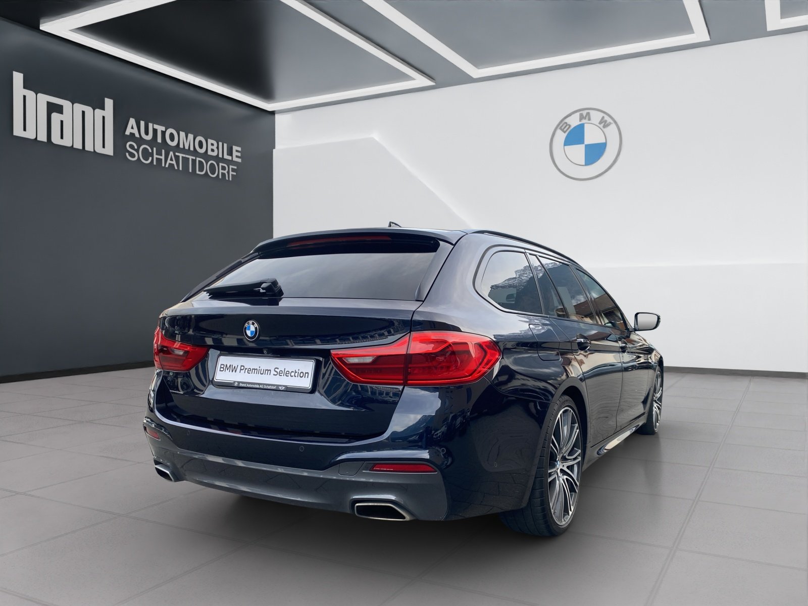 BMW 530d xDrive SAG Touring, Diesel, Second hand / Used, Automatic - 5