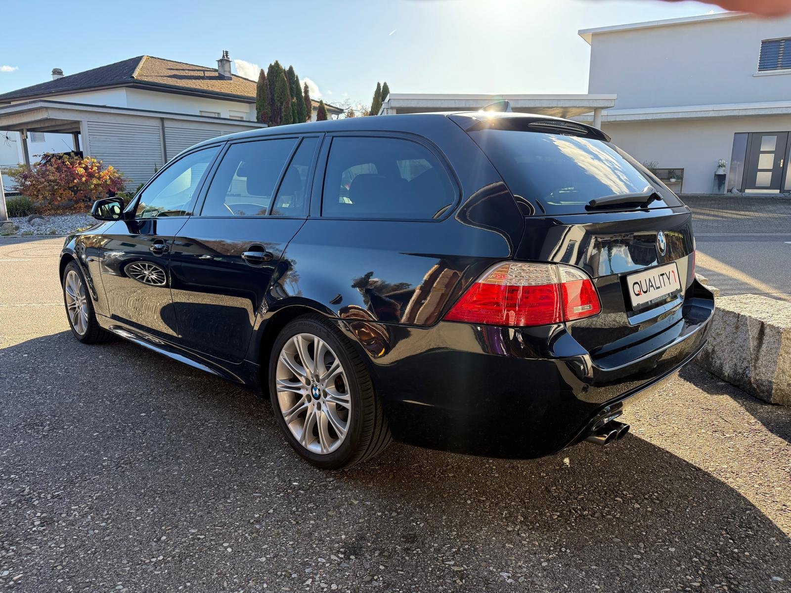 BMW 530d Touring Steptronic ** M-Paket ab Werk ** Ab MFK **, Diesel, Occasion / Utilisé, Automatique - 6
