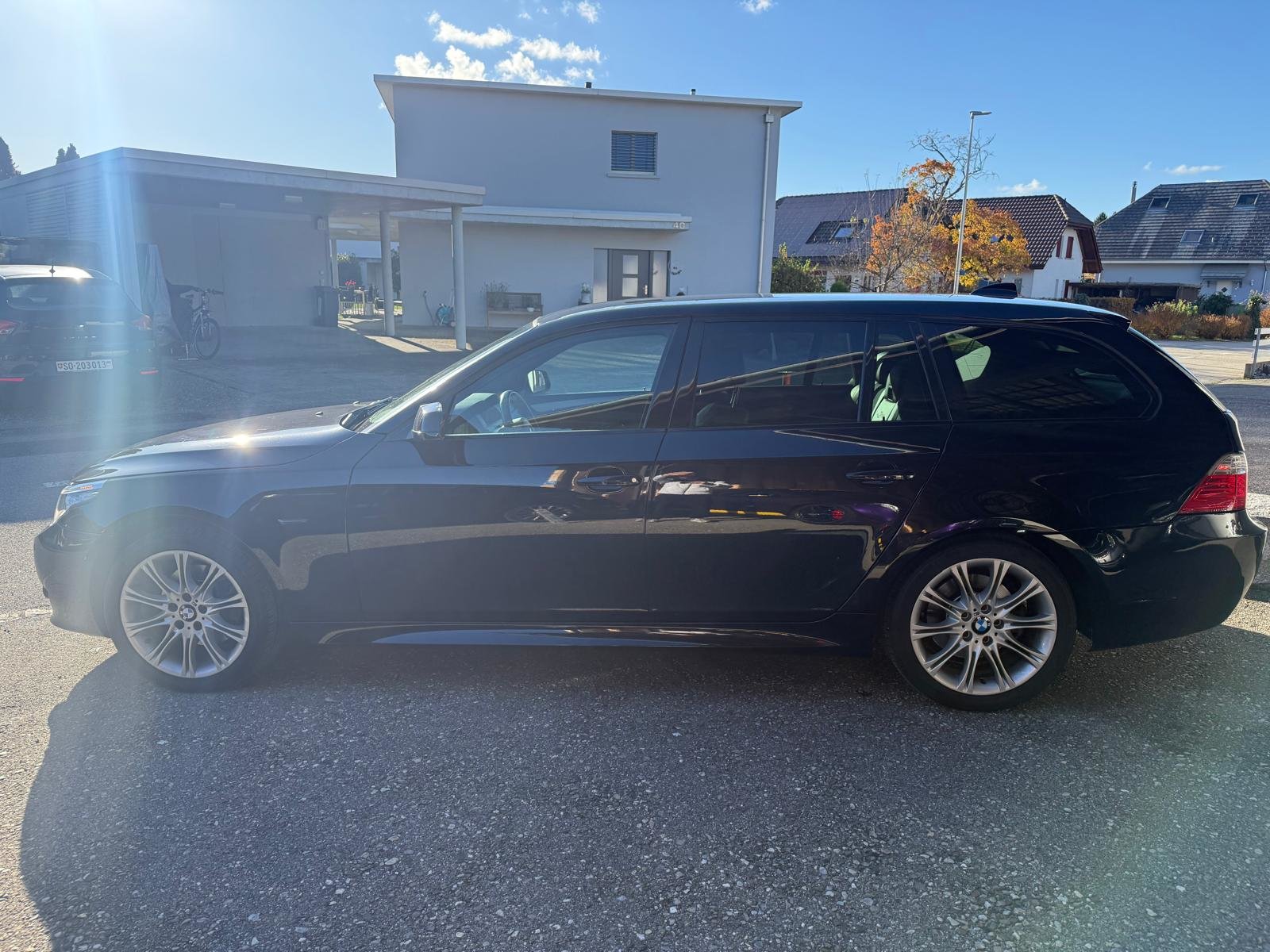 BMW 530d Touring Steptronic ** M-Paket ab Werk ** Ab MFK **, Diesel, Occasion / Utilisé, Automatique - 7