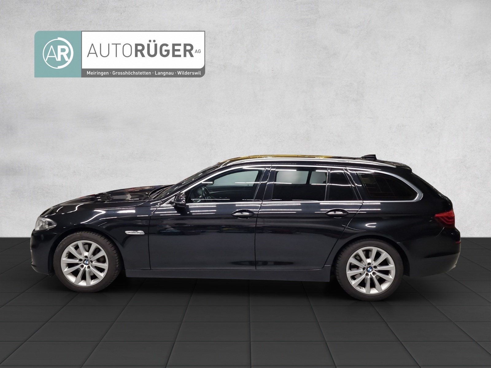 BMW 530d Touring Luxury Line Steptronic, Diesel, Second hand / Used, Automatic - 3