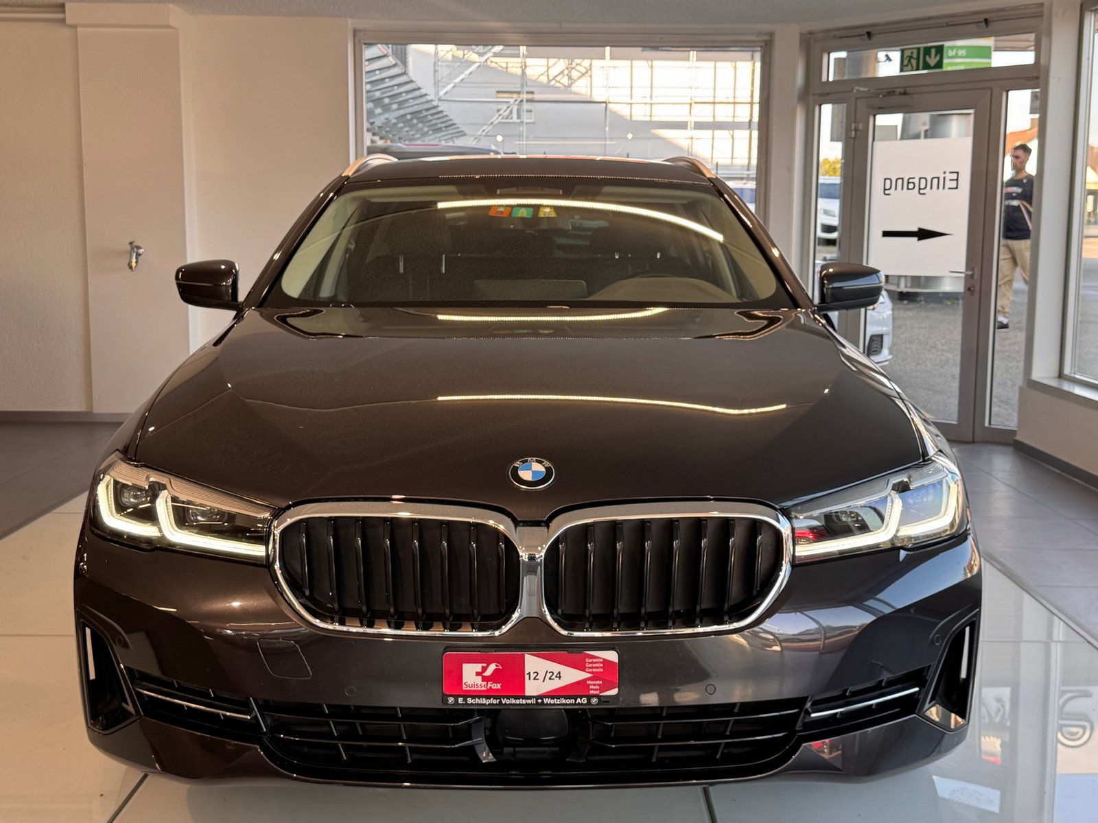 BMW 530i 48V Touring Steptronic, Hybride Léger Essence/Électricité, Occasion / Utilisé, Automatique - 3