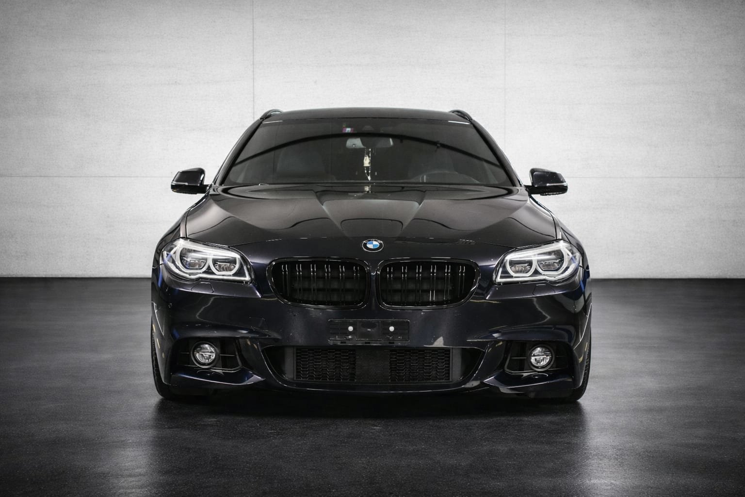 BMW 530d Touring Steptronic, Diesel, Occasion / Utilisé, Automatique - 2