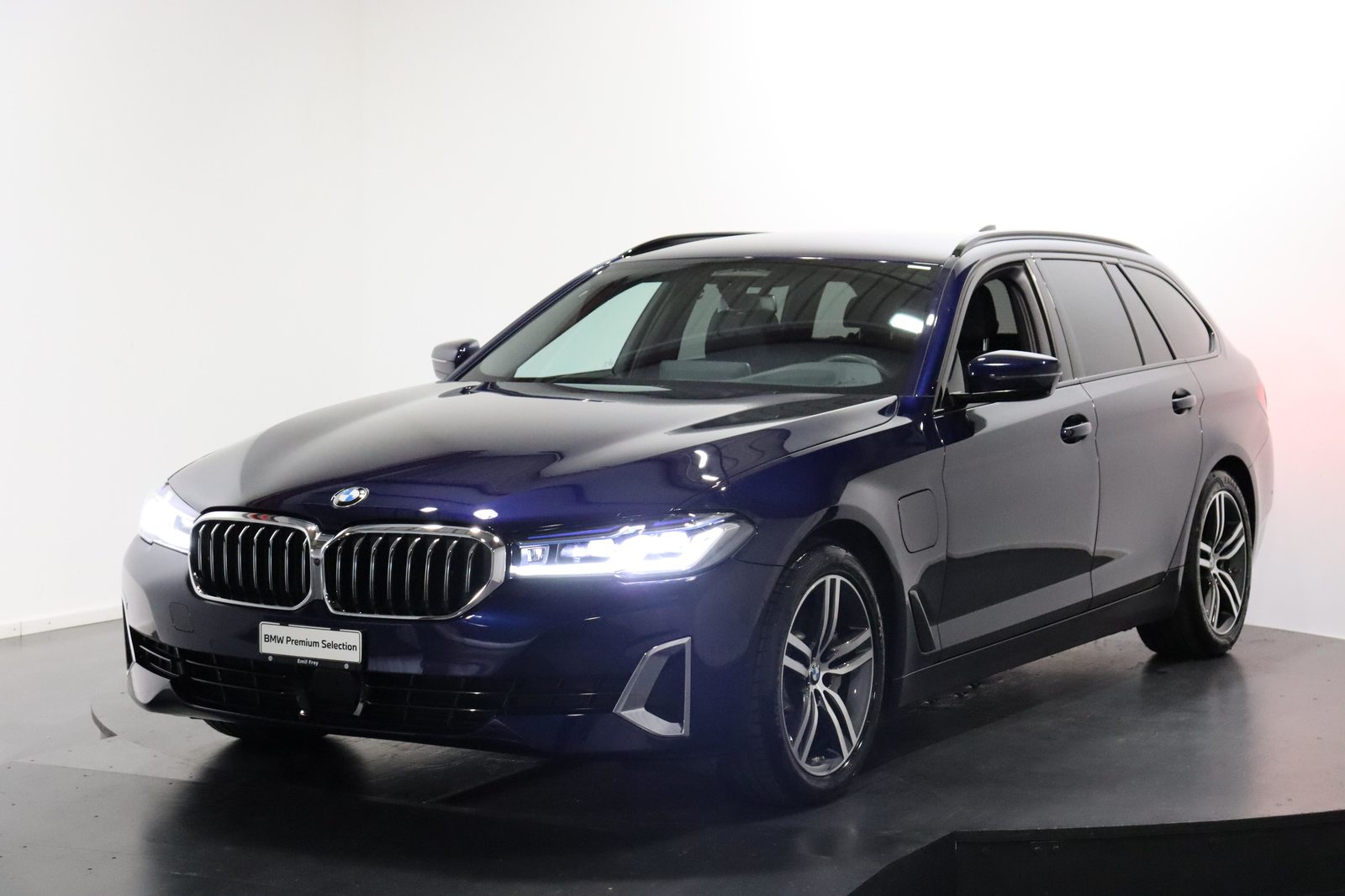 BMW 530e xDrive Touring
