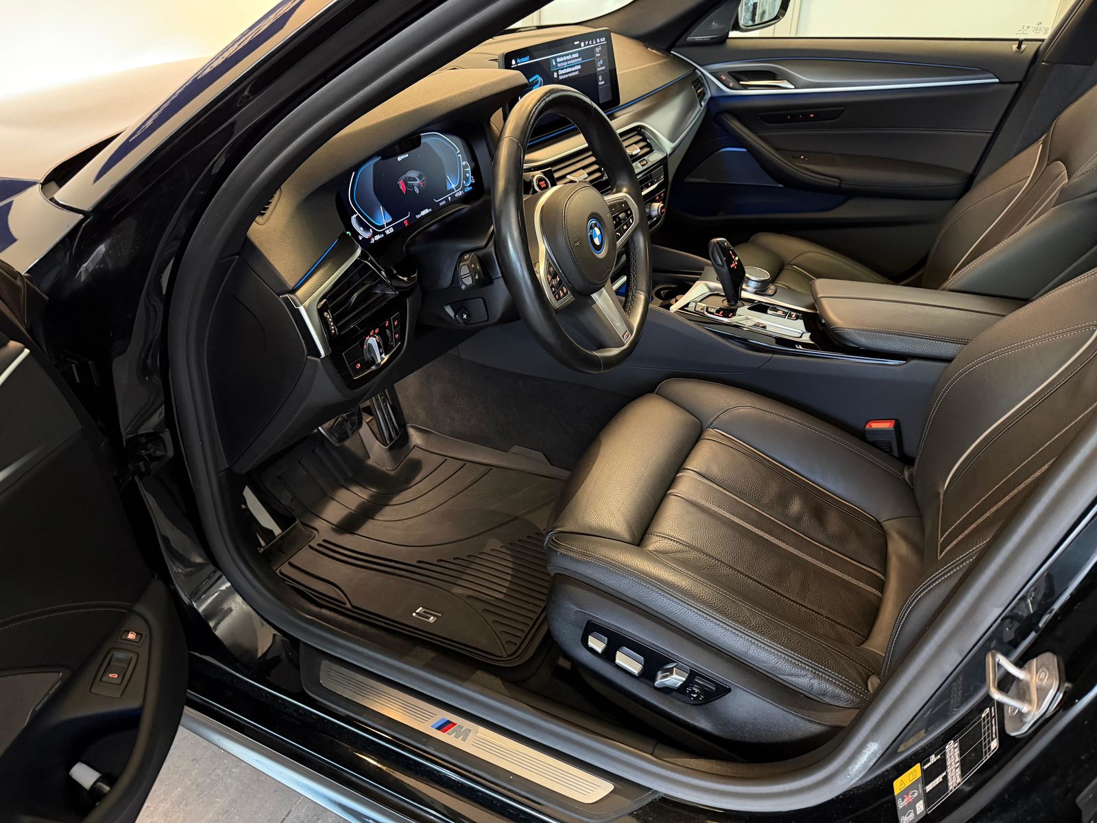 BMW 530e xDrive Touring M-Sport, Plug-in-Hybrid Benzina/Elettrica, Occasioni / Usate, Automatico - 7