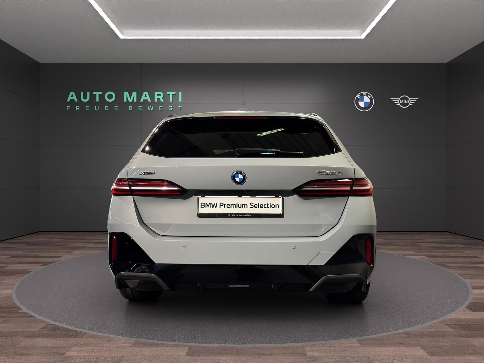 BMW 530e xDrive Touring M Sport, Plug-in-Hybrid Benzina/Elettrica, Occasioni / Usate, Automatico - 4