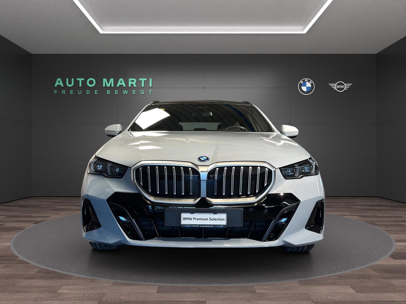 BMW 530e xDrive Touring M Sport, Plug-in-Hybrid Benzina/Elettrica, Occasioni / Usate, Automatico - 6
