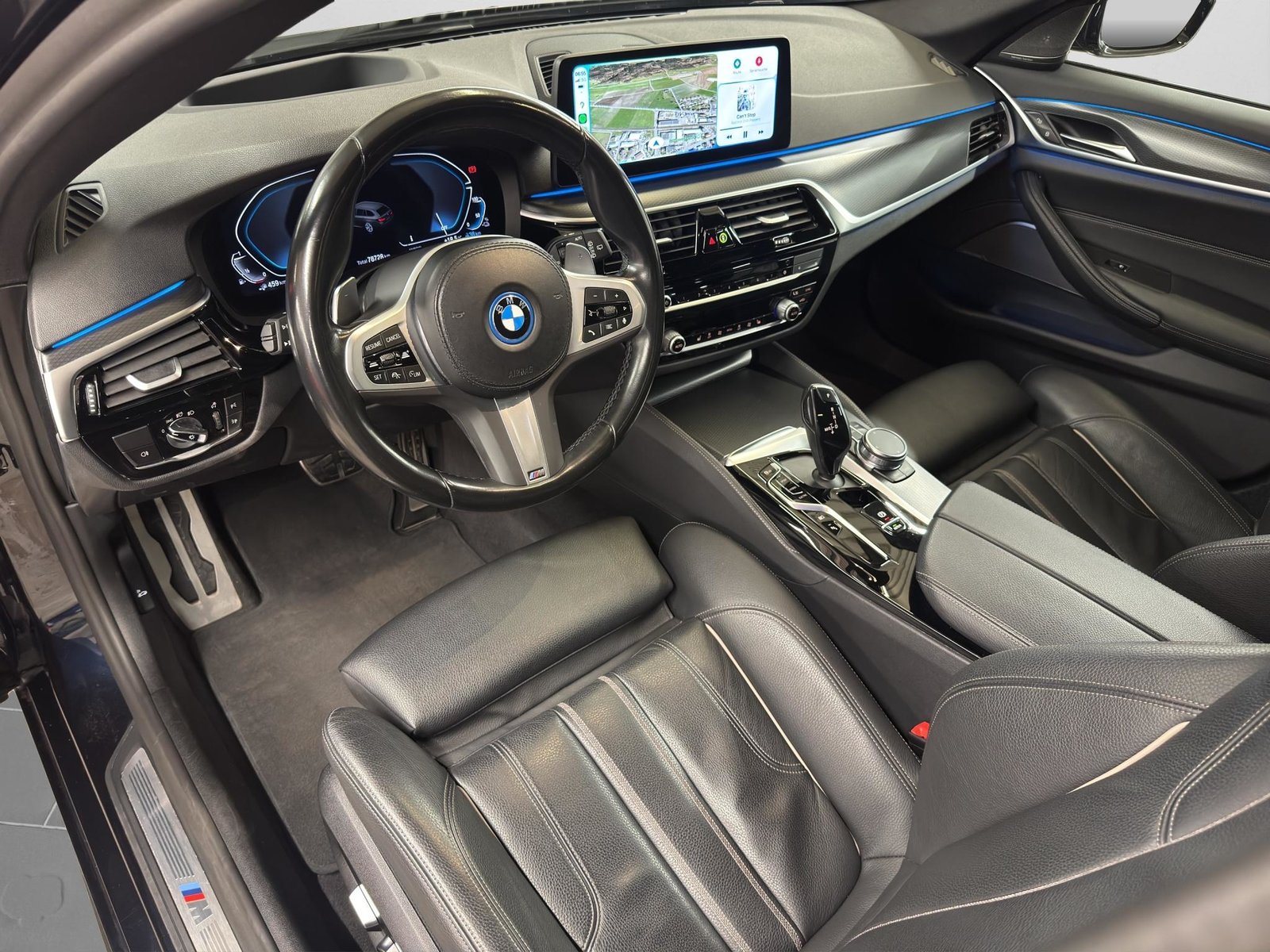 BMW 530e M-Sport paddles, Plug-in-Hybrid Benzin/Elektro, Occasion / Gebraucht, Automatik - 5