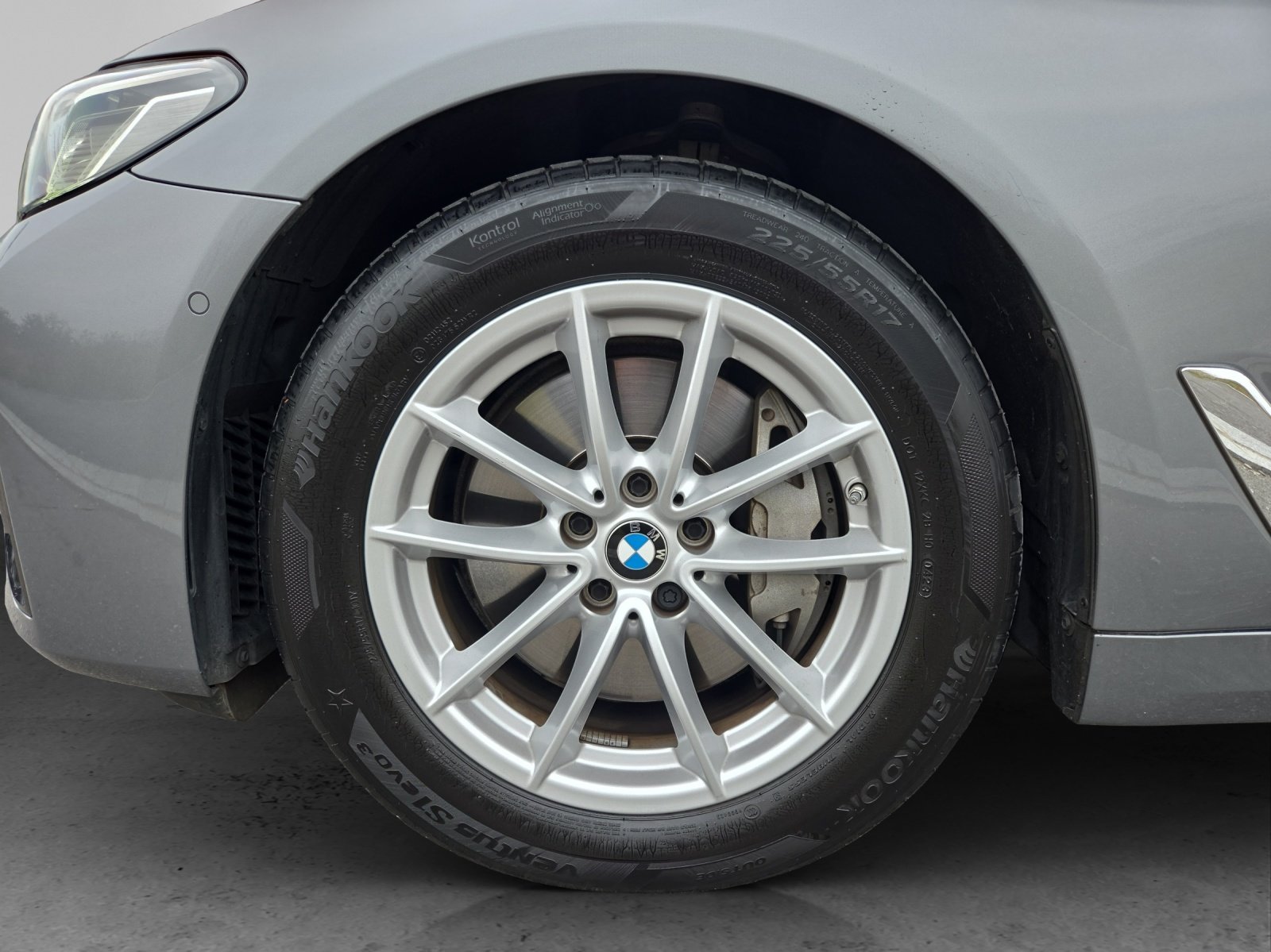 BMW 530d 48V Touring Steptronic, Mild-Hybrid Diesel/Electric, Second hand / Used, Automatic - 6
