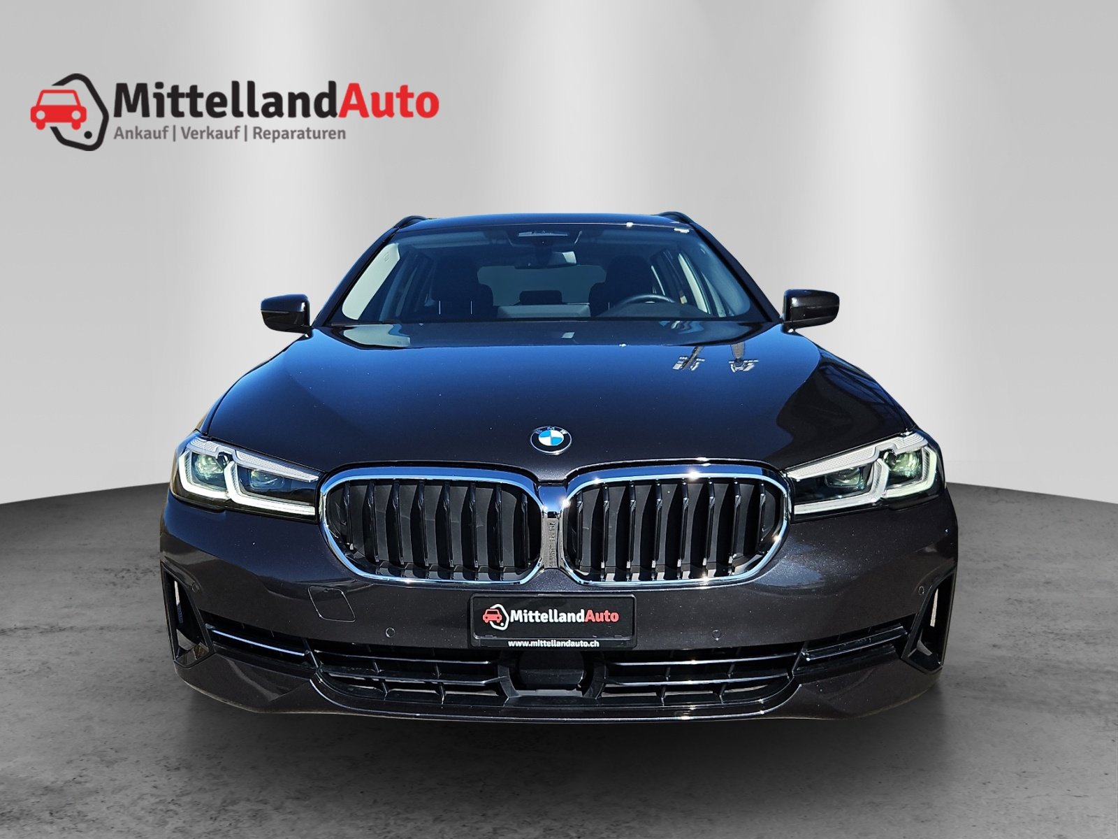 BMW 530d 48V Touring Steptronic, Mild-Hybrid Diesel/Electric, Second hand / Used, Automatic - 2