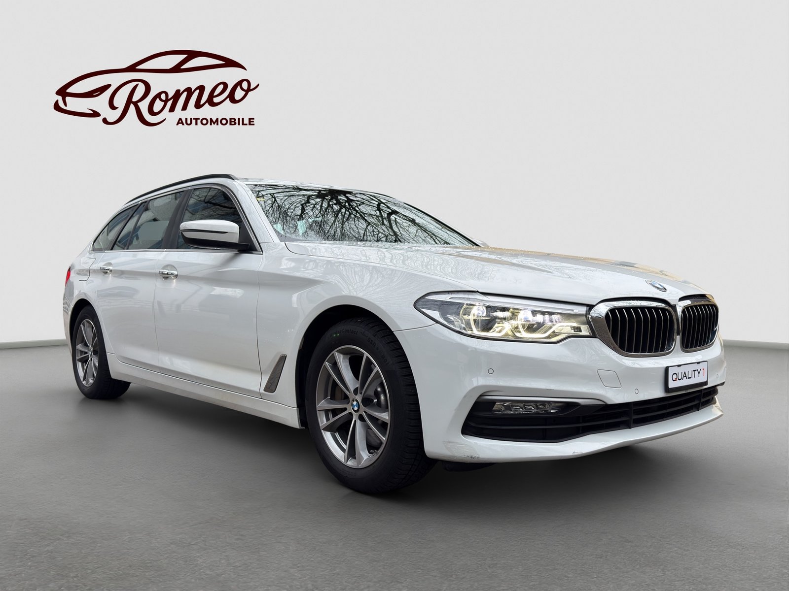 BMW 530d Touring Steptronic ** CH Fhz ** 1. Hand ** A, Diesel, Occasioni / Usate, Automatico - 4