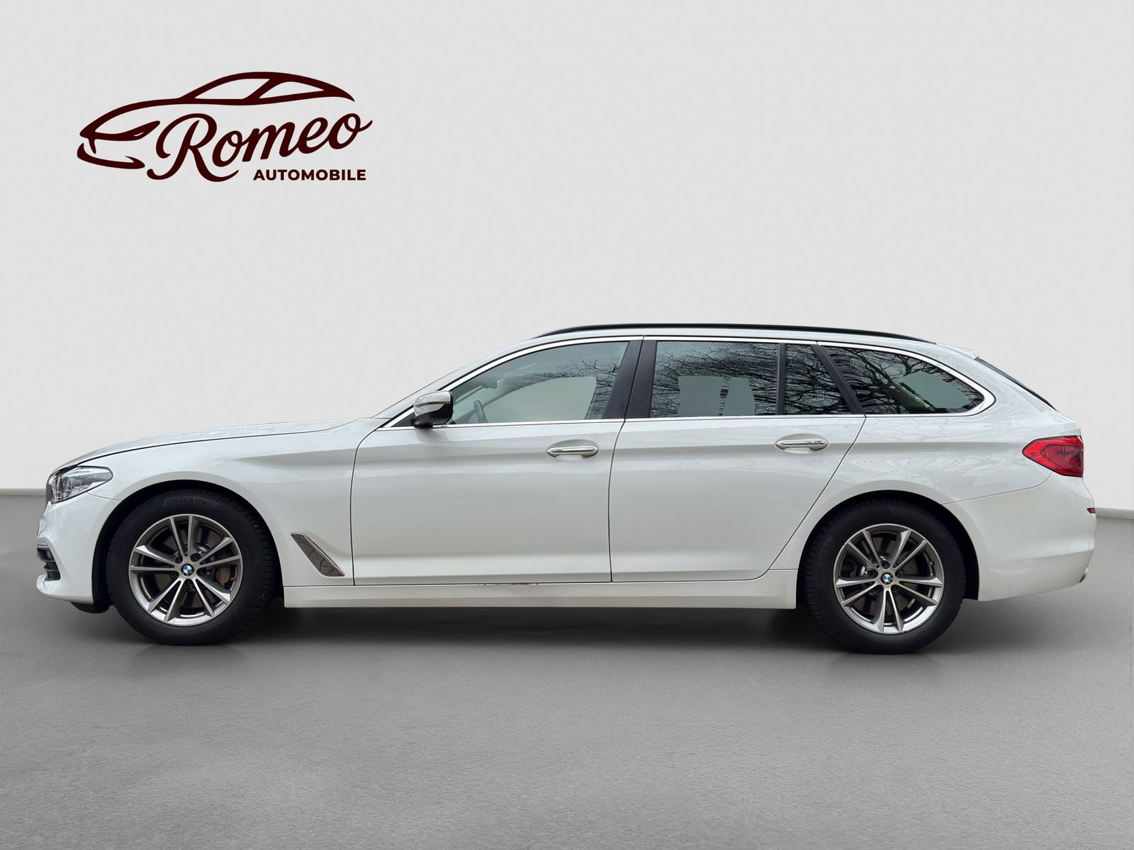 BMW 530d Touring Steptronic ** CH Fhz ** 1. Hand ** A, Diesel, Occasioni / Usate, Automatico - 5