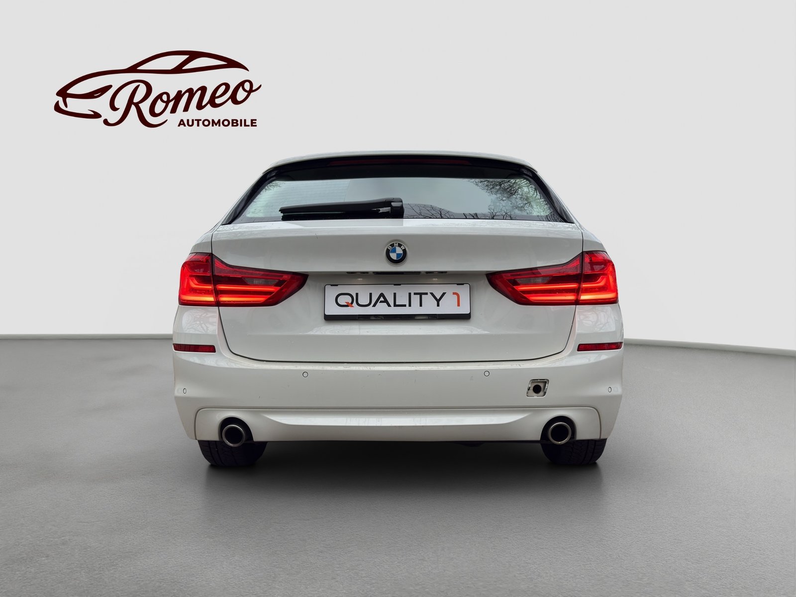 BMW 530d Touring Steptronic ** CH Fhz ** 1. Hand ** A, Diesel, Occasioni / Usate, Automatico - 7