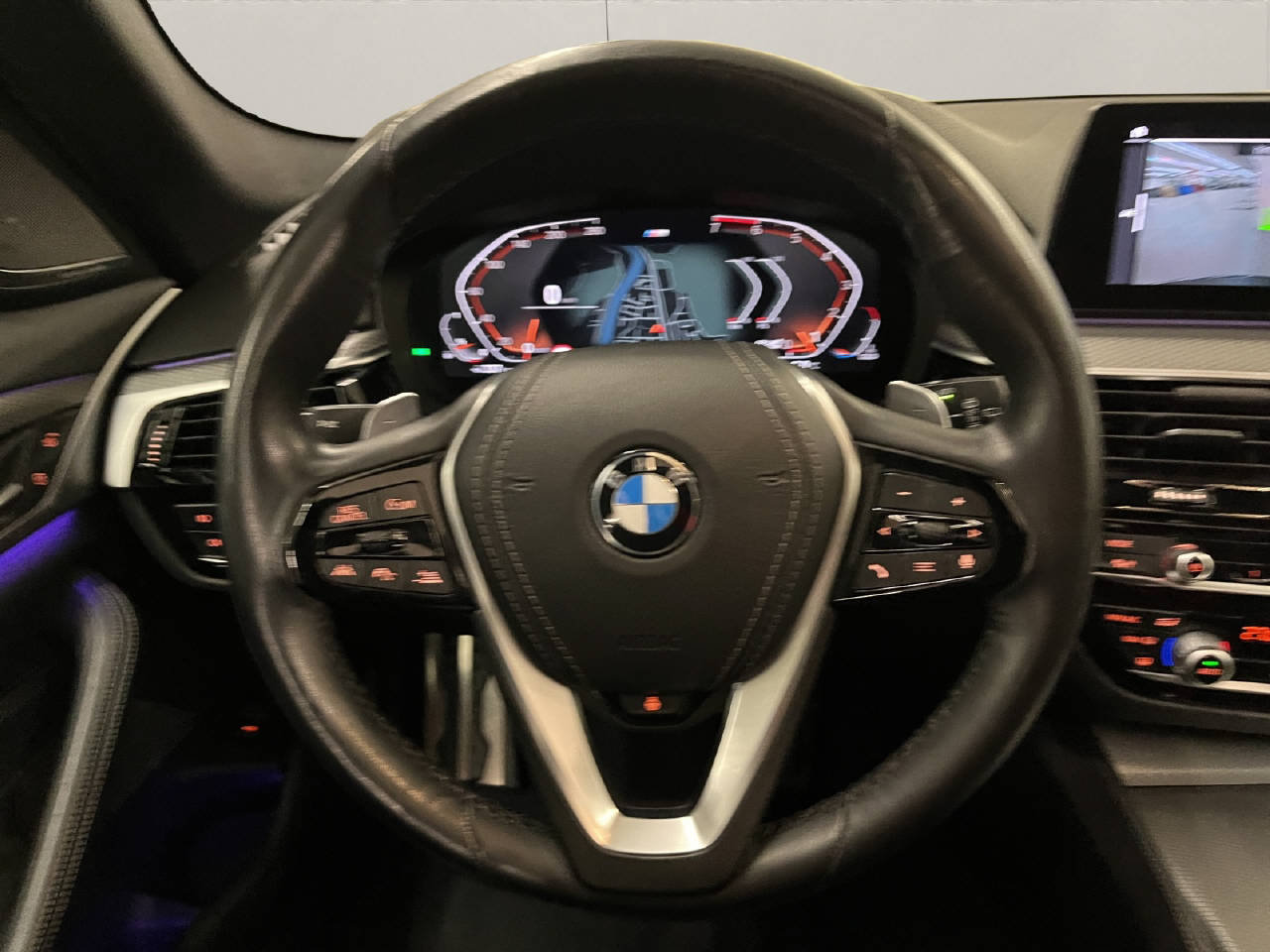 BMW 530i SAG Touring, Essence, Occasion / Utilisé, Automatique - 7